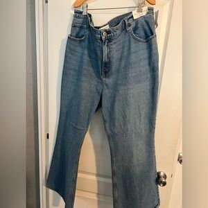 Abercrombie & Fitch The Vintage Flare High Rise